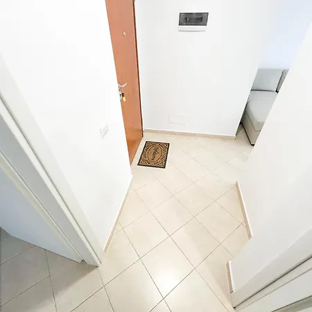 2 Bedroom 1122 Apartment Golem (Tirana)